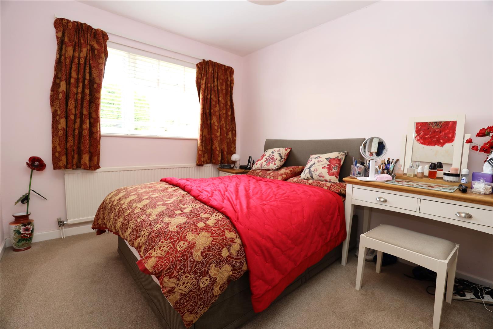 Elms Park, Miskin, Pontyclun